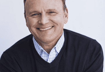 Dr Desnoyers se joint au Conseil de la Fondation